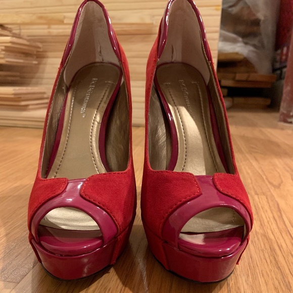 BCBG Red Suede Peep Toe Platform Heels - Picture 2 of 7